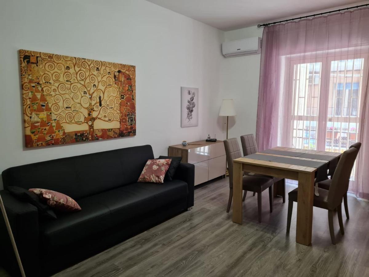 Dr House Apartment Katanya Dış mekan fotoğraf